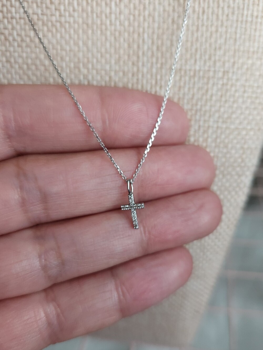 Kendra Scott Diamond 14k Silver Cross Pendant Necklace - Picture 3 of 11